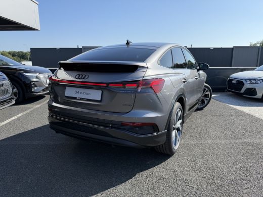 Audi Q4 e-tron 45 quattro S Edition 82 kWh | Trekhaak | Comfortpakket | 286 pk ActivLease financial lease