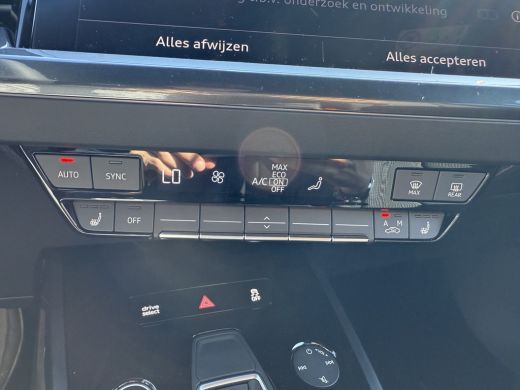 Audi Q4 e-tron 45 quattro S Edition 82 kWh | Trekhaak | Comfortpakket | 286 pk ActivLease financial lease