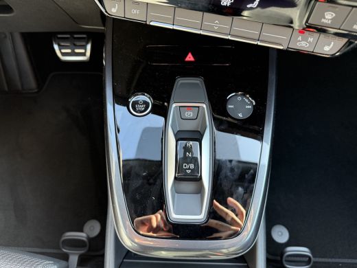 Audi Q4 e-tron 45 quattro S Edition 82 kWh | Trekhaak | Comfortpakket | 286 pk ActivLease financial lease