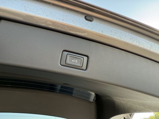 Audi Q4 e-tron 45 quattro S Edition 82 kWh | Trekhaak | Comfortpakket | 286 pk ActivLease financial lease