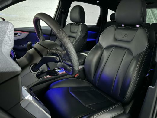Audi Q7 55 TFSI e Quattro BlackEdition S-Line Pano B&O Lucht ActivLease financial lease