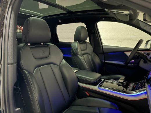 Audi Q7 55 TFSI e Quattro BlackEdition S-Line Pano B&O Lucht ActivLease financial lease