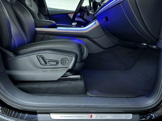 Audi Q7 55 TFSI e Quattro BlackEdition S-Line Pano B&O Lucht ActivLease financial lease