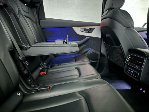 Audi Q7 55 TFSI e Quattro BlackEdition S-Line Pano B&O Lucht ActivLease financial lease