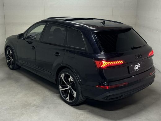 Audi Q7 55 TFSI e Quattro BlackEdition S-Line Pano B&O Lucht ActivLease financial lease