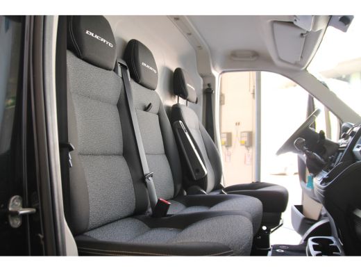 Fiat Ducato L2H2 2.3 MULTIJET 130PK | Achteruitrijcamera | Airco met elektronische regeling | Audio-navigatie... ActivLease financial lease