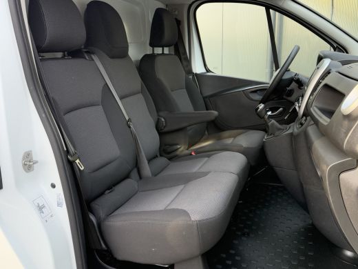 Fiat Talento 2.0 MultiJet 146 PK / L1H1 / 1e EIG. / TREKHAAK / AIRCO / CRUISE / DAB / 3-ZITS ActivLease financial lease