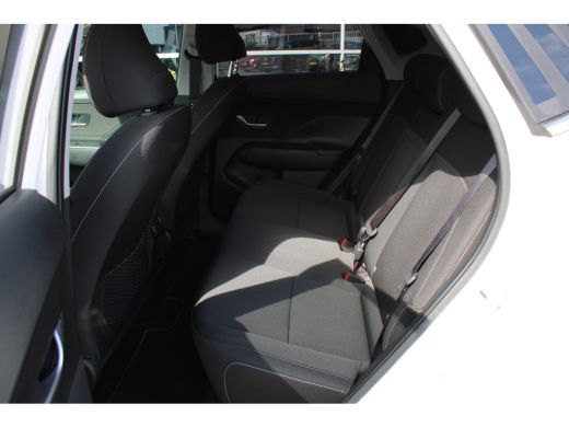 Hyundai KONA Electric Comfort Smart 65.4 kWh | Stoelbekleding, stof | Achteruitrijcamera | Parkeersensoren achter | Sto... ActivLease financial lease