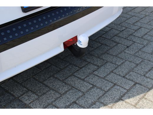 Hyundai KONA Electric Comfort Smart 65.4 kWh | Stoelbekleding, stof | Achteruitrijcamera | Parkeersensoren achter | Sto... ActivLease financial lease