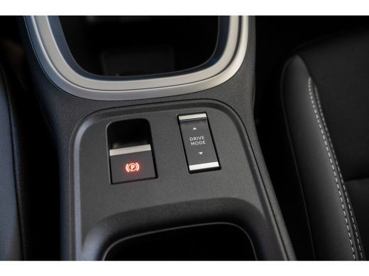 Jeep Avenger Summit 54 kWh | Warmtepomp | Climate Controle | Camera | LM | Apple Carplay & Android auto | ActivLease financial lease