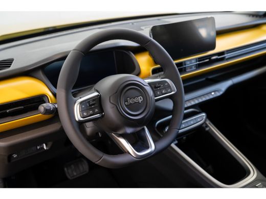 Jeep Avenger Summit 54 kWh | Warmtepomp | Climate Controle | Camera | LM | Apple Carplay & Android auto | ActivLease financial lease