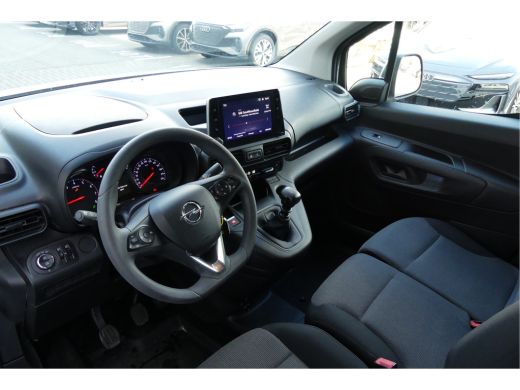 Opel Combo | Navigatie | Camera | Lichtmetaal | 3-Zits | Trekhaak ActivLease financial lease