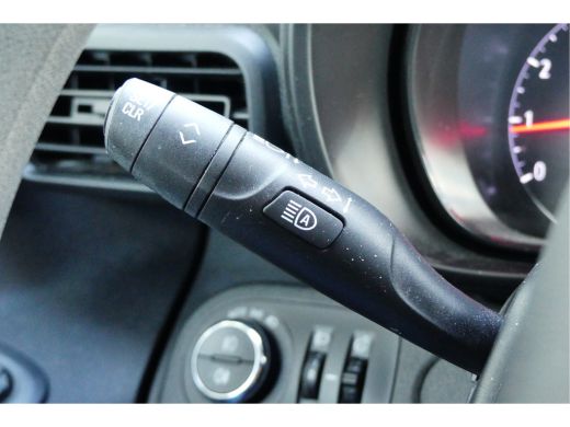 Opel Combo | Navigatie | Camera | Lichtmetaal | 3-Zits | Trekhaak ActivLease financial lease