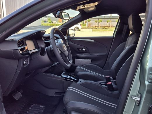 Opel Corsa 1.2 100PK Turbo Hybrid | Yes | Stuur / Stoelverwarming | Parkeersensoren Achter | Zwarte hemelbek... ActivLease financial lease