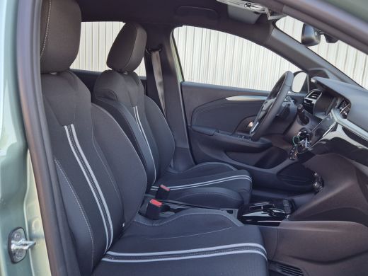 Opel Corsa 1.2 100PK Turbo Hybrid | Yes | Stuur / Stoelverwarming | Parkeersensoren Achter | Zwarte hemelbek... ActivLease financial lease