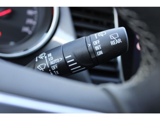 Opel Crossland 1.2 Turbo Elegance / Navigatie / Camera / Dodehoek Detectie / Parkeersensoren / Carplay / ECC / 1... ActivLease financial lease