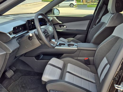 Opel Grandland 1.2 130PK Turbo | Hybrid GS Automaat | Achteruitrijcamera | Parkeersensoren voor & achter | Adapt... ActivLease financial lease