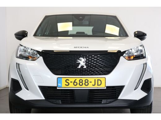 Peugeot 2008 1.2 PureTech Active Pack 100 | Navi | Cruise | Clima | Parkeersensoren | Parelmoer | 16" Lichtmet... ActivLease financial lease
