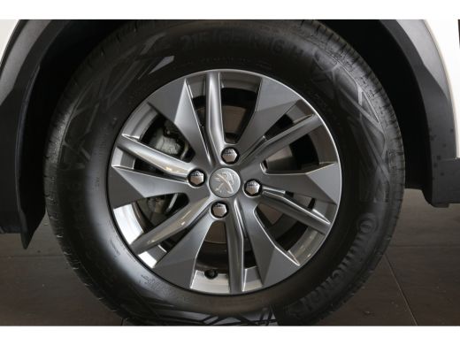 Peugeot 2008 1.2 PureTech Active Pack 100 | Navi | Cruise | Clima | Parkeersensoren | Parelmoer | 16" Lichtmet... ActivLease financial lease
