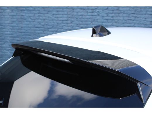 Peugeot 208 1.2 PureTech 100 Allure | Navigatie | Camera | Apple carplay | Trekhaak | Nieuw | ActivLease financial lease