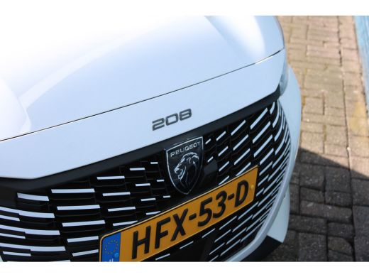 Peugeot 208 1.2 PureTech 100 Allure | Navigatie | Camera | Apple carplay | Trekhaak | Nieuw | ActivLease financial lease