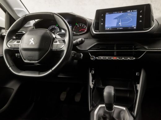Peugeot 208 1.2 PureTech Sport (APPLE CARPLAY, GROOT NAVI, 360 CAMERA, LM VELGEN, SPORTSTOELEN, PARKEERSENSOR... ActivLease financial lease