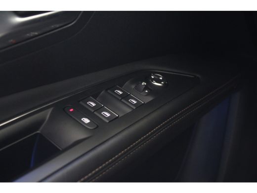 Peugeot 3008 1.2 Turbo 130-PK EAT8 AUTOMAAT GT CAMERA | ADAPTIVE CRUISE CONTROL | NAVI | STOELVERWARMING | DAB... ActivLease financial lease