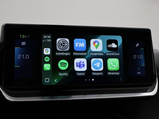 Peugeot e-2008 EV GT PACK 50 kWh + ADAPTIVE CRUISE | APPLE CARPLAY | SFEERVERLICHTING ActivLease financial lease