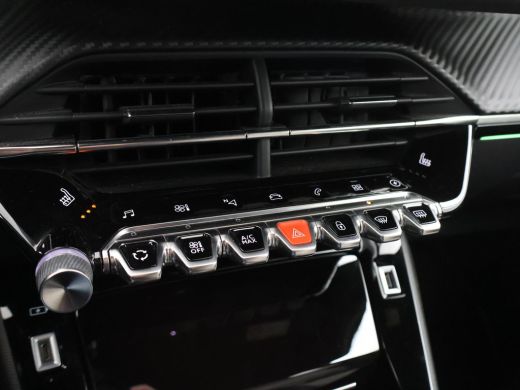 Peugeot e-2008 EV GT PACK 50 kWh + ADAPTIVE CRUISE | APPLE CARPLAY | SFEERVERLICHTING ActivLease financial lease