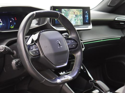 Peugeot e-2008 EV GT PACK 50 kWh + ADAPTIVE CRUISE | APPLE CARPLAY | SFEERVERLICHTING ActivLease financial lease