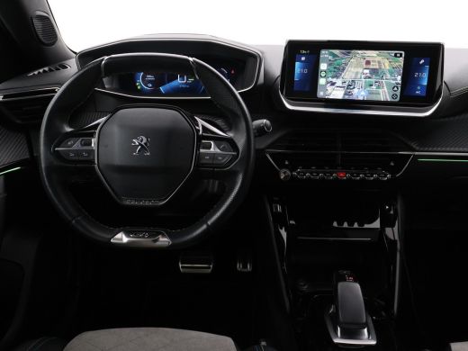 Peugeot e-2008 EV GT PACK 50 kWh + ADAPTIVE CRUISE | APPLE CARPLAY | SFEERVERLICHTING ActivLease financial lease
