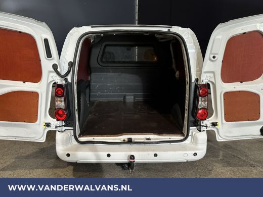 Peugeot Partner 1.6 BlueHDi 100pk L1H1 Euro6 Airco | Navigatie | Cruisecontrol | Trekhaak | Apple Carplay Parkeer... ActivLease financial lease