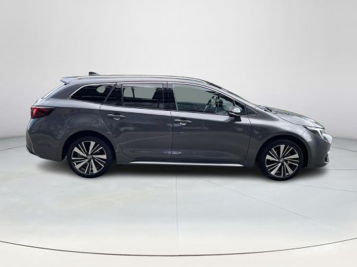 Toyota Corolla Touring Sports Hybrid 140 Dynamic ActivLease financial lease