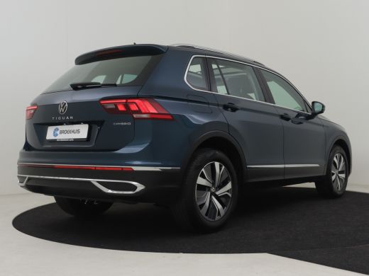 Volkswagen Tiguan 1.4 TSI eHybrid Elegance Panorama dak | Keyless | Navigatie | Adaptief cruise control | Stuur + s... ActivLease financial lease