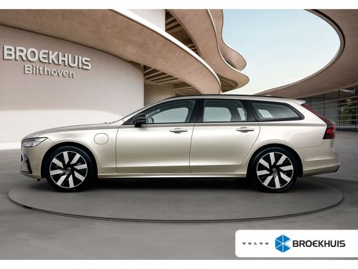 Volvo  V90 2.0 T6 Plug-in hybrid AWD Ultra Dark | Panoramadak | Trekhaak | 360 Camera + PDC | Elektr. verst...