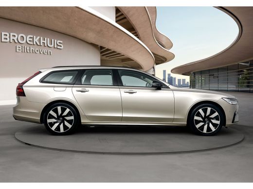 Volvo  V90 2.0 T6 Plug-in hybrid AWD Ultra Dark | Panoramadak | Trekhaak | 360 Camera + PDC | Elektr. verst... ActivLease financial lease