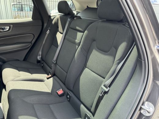 Volvo  XC60 2.0 T6 Plug-in Hybrid AWD 350pk | Apple Carplay/Android Auto|telefoonintegratie premium | Connect... ActivLease financial lease