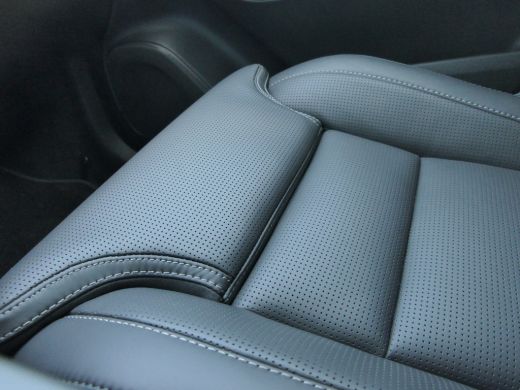 Volvo  XC90 T8 Plug-in hybrid AWD Ultra Dark | Bowers & Wilkins | Luchtvering | Massage | Stoelventilatie | T... ActivLease financial lease