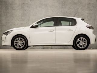 Peugeot 208 1.2 PureTech Sport (APPLE CARPLAY, GROOT NAVI, 360 CAMERA, LM VELGEN, SPORTSTOELEN, PARKEERSENSOR...