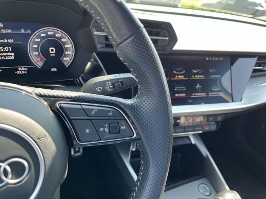 Audi A3 Sportback 35 TFSI S edition 150Pk |S line | Leder | Clima | A-Camera | PDC | ActivLease financial lease
