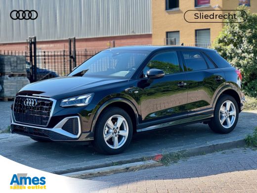 Audi Q2 35 TFSI 150pk s-tronic S Edition | Privacy glass | Afgevlakt stuurwiel | Matrix-LED Audi Q2 35 TFSI 150pk s-tronic S Edition | Privacy glass | Afgevlakt stuurwiel | Matrix-LED