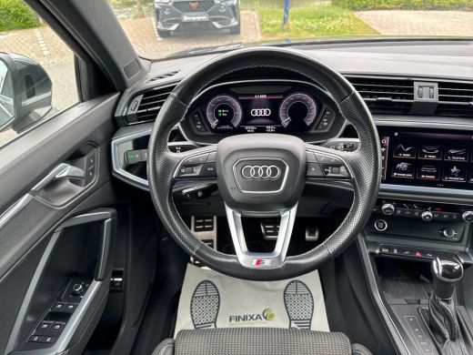 Audi Q3 45 TFSI e S Line | Keyless | LED | Cruise | ActivLease financial lease