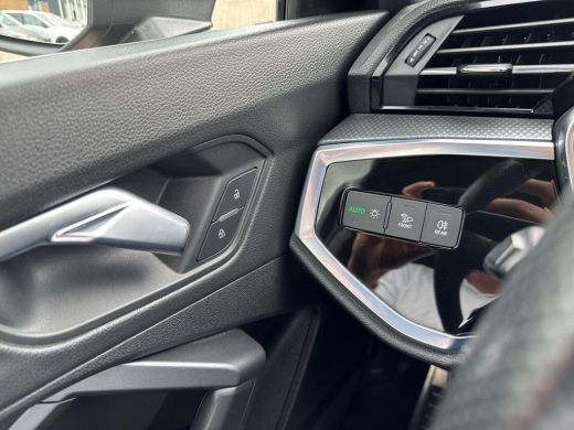 Audi Q3 45 TFSI e S Line | Keyless | LED | Cruise | ActivLease financial lease
