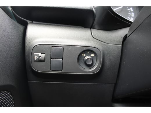 Citroën C3 1.2 PureTech Feel | Achterbank in delen neerklapbaar | Airco (automatisch) | Apple Carplay/Androi... ActivLease financial lease