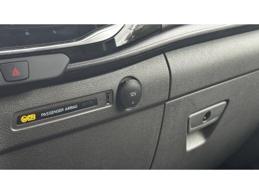 Ford Transit 350 2.0 170 pk TDCI L3H2 Limited | Driver Assistance Pack Ultimate | Elektrisch bedienbare schuif... ActivLease financial lease
