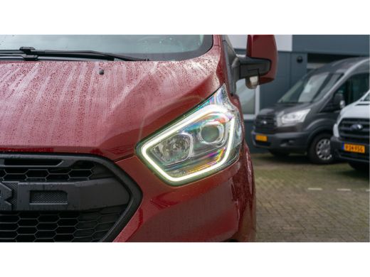 Ford Transit Custom 300 2.0 TDCI L1H1 Limited | Winterpakket | Cruise Controle | Airco | Parkeersensoren | Lichtmetal... ActivLease financial lease