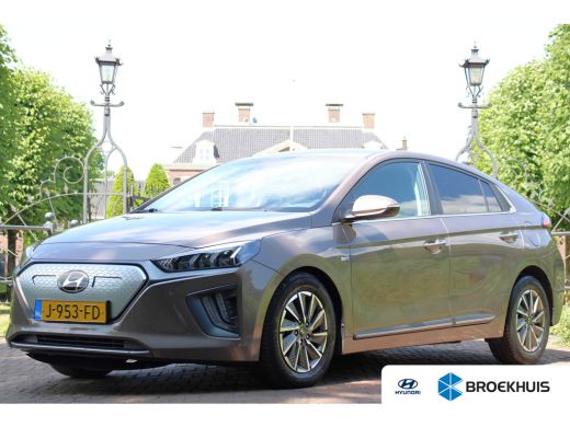 Hyundai IONIQ Comfort EV 38 kWh |1E EIGENAAR | TREKHAAK | ADAPTIVE CRUISE | CAMERA | CARPLAY | CLIMATE CONTROL