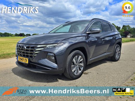Hyundai Tucson Hybrid 1.6 T-GDI HEV Comfort Smart - 180 Pk - Euro 6 - ParkeerCamera - StoelVerwarming Hyundai Tucson Hybrid 1.6 T-GDI HEV Comfort Smart - 180 Pk - Euro 6 - ParkeerCamera - StoelVerwarming