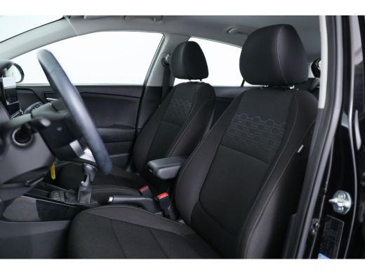 Kia Rio 1.0 T-GDi MHEV DynamicLine | Navigatie | Climate Control | Parkeersensoren | Camera | Cruise Cont... ActivLease financial lease