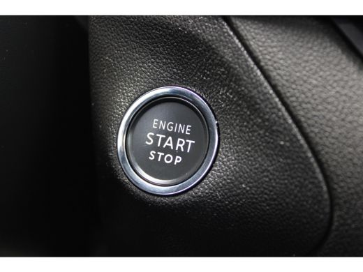 Opel Grandland 1.6 Turbo Hybrid Level 4 / 360 Camera / Navigatie / Parkeersensoren / Dodehoek detectie / Stuurwi... ActivLease financial lease